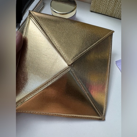 Thierry Mugler ALIEN bundle for the senses with Golden Clutch Bag - Picture 11 of 13